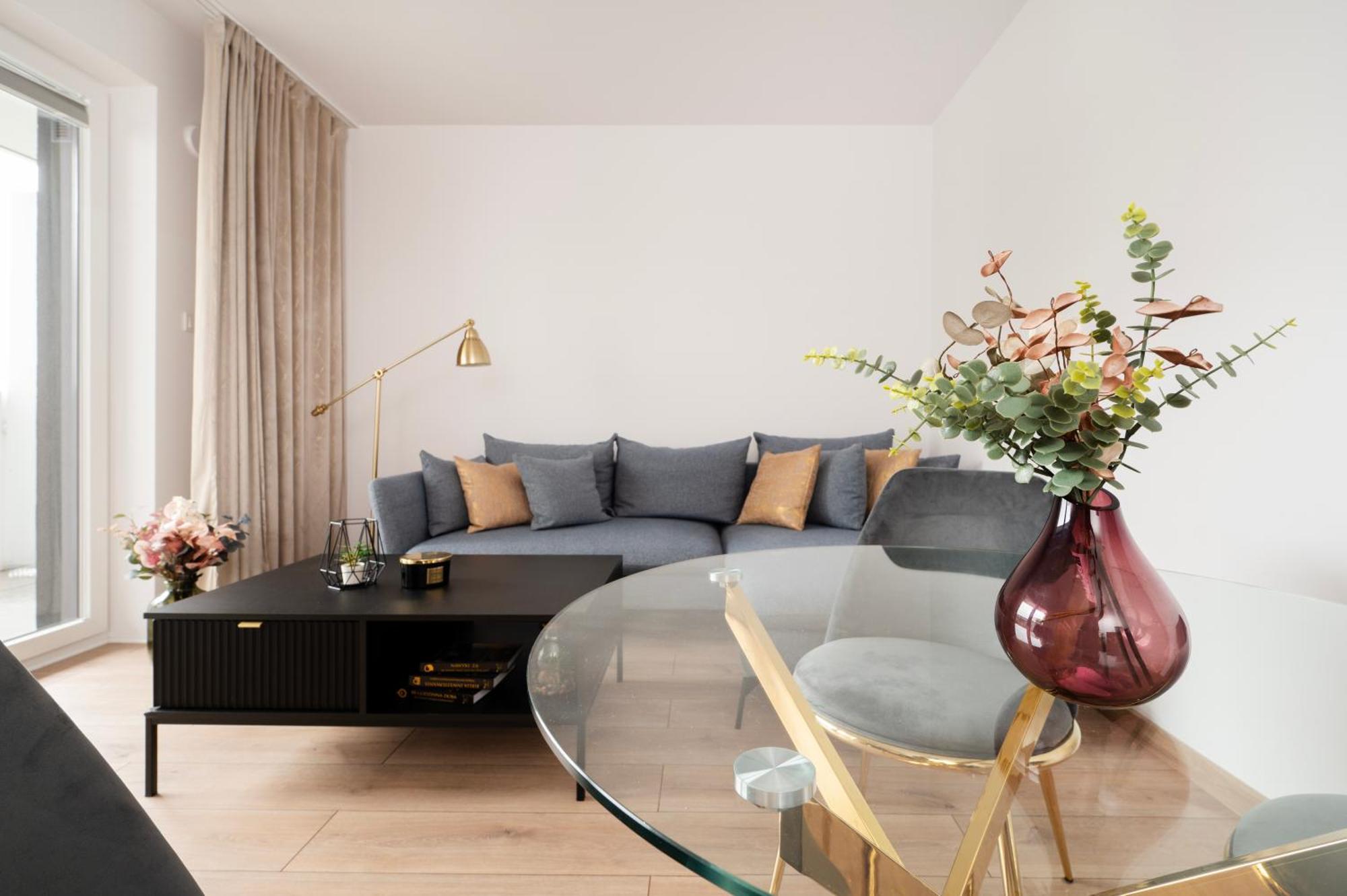 Manufaktura Residence - Apartamenty Prestiz Z Garazem Podziemnym I Dwoma Lazienkami Łódź Buitenkant foto