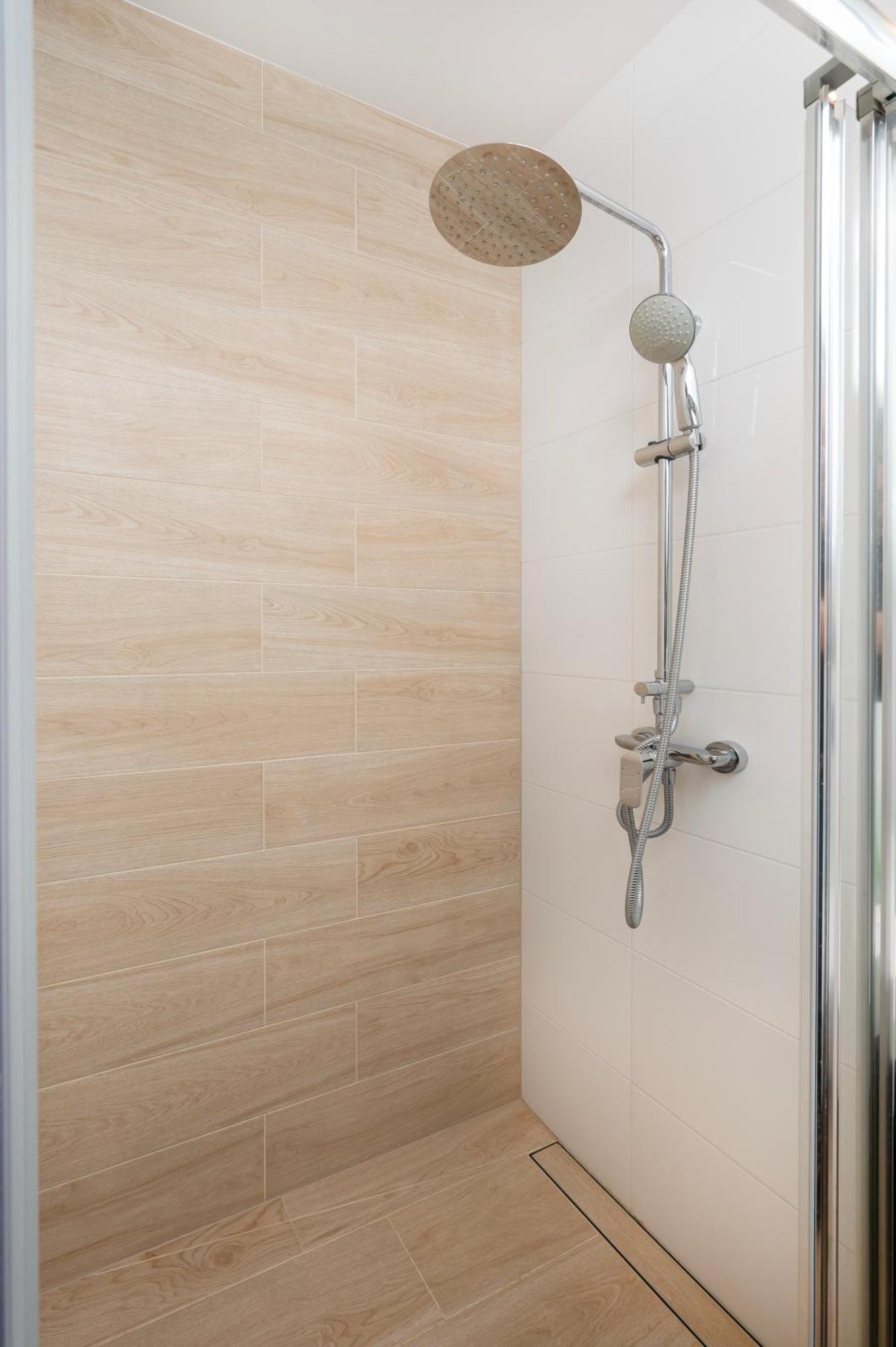 Manufaktura Residence - Apartamenty Prestiz Z Garazem Podziemnym I Dwoma Lazienkami Łódź Buitenkant foto