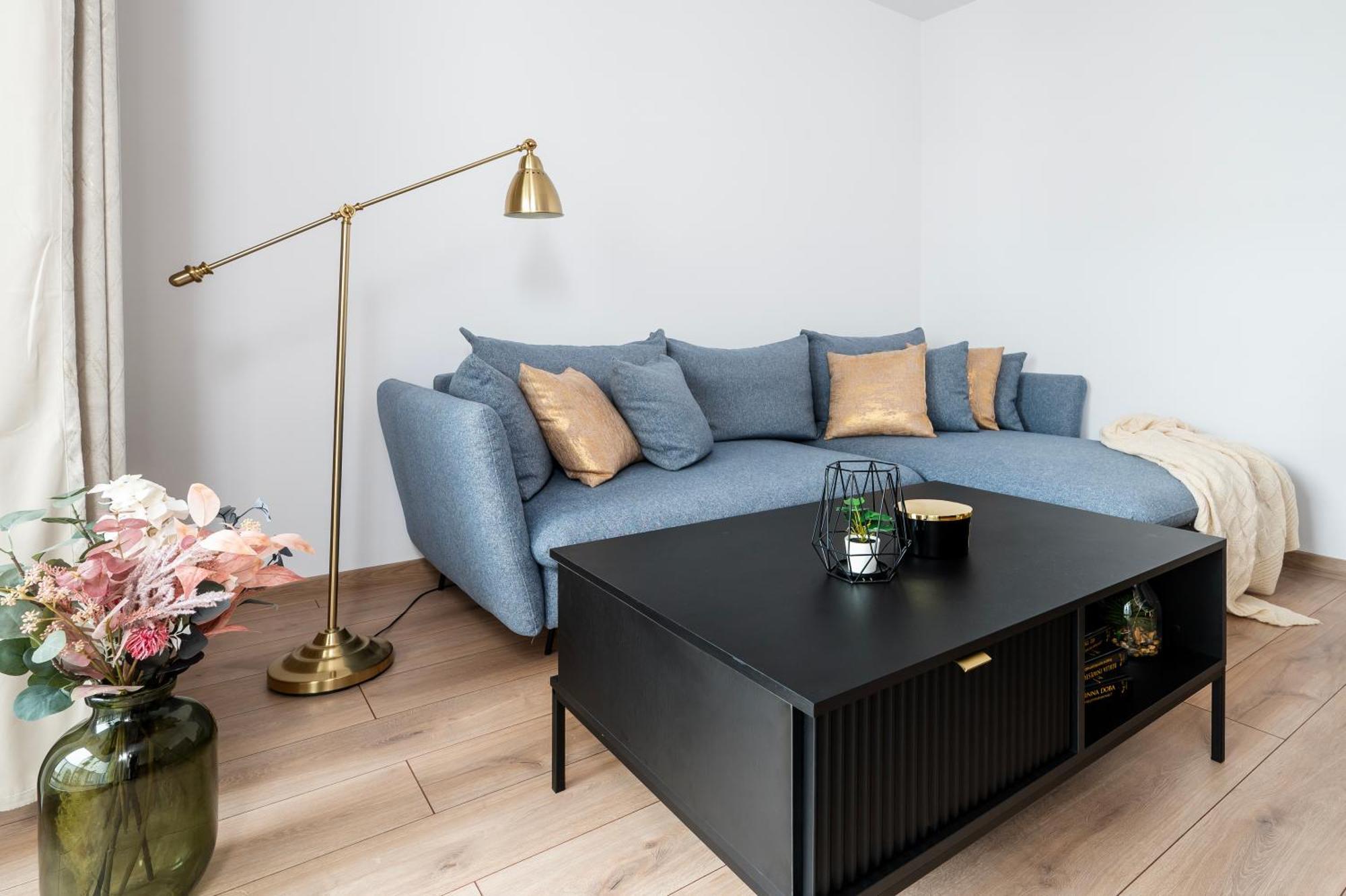 Manufaktura Residence - Apartamenty Prestiz Z Garazem Podziemnym I Dwoma Lazienkami Łódź Buitenkant foto