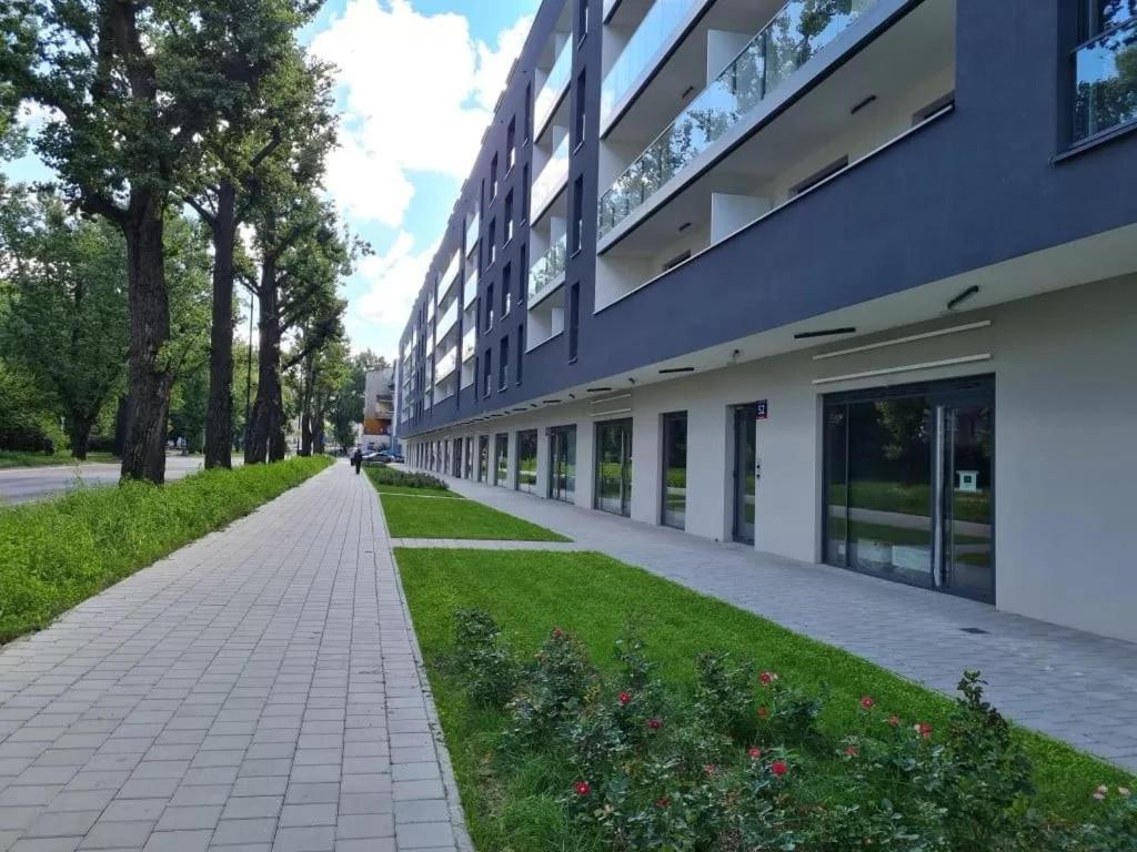Manufaktura Residence - Apartamenty Prestiz Z Garazem Podziemnym I Dwoma Lazienkami Łódź Buitenkant foto